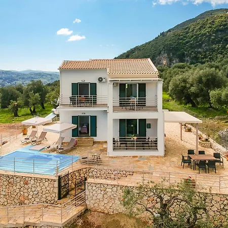 Elli Epavlis Private Pool Starlink Wifi Near Barbati Villa