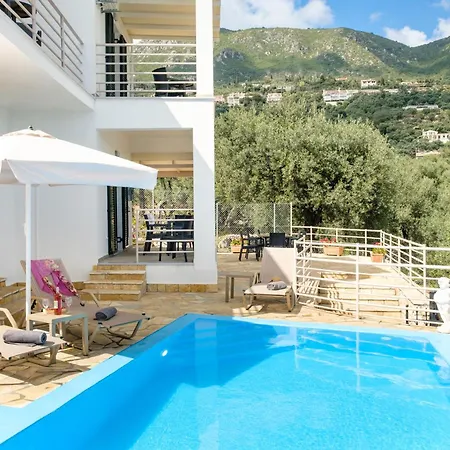 Elli Epavlis Private Pool Starlink Wifi Near Barbati 别墅 Spartylas