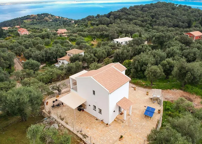 Elli Epavlis Private Pool Starlink Wifi Near Barbati וילה Spartylas